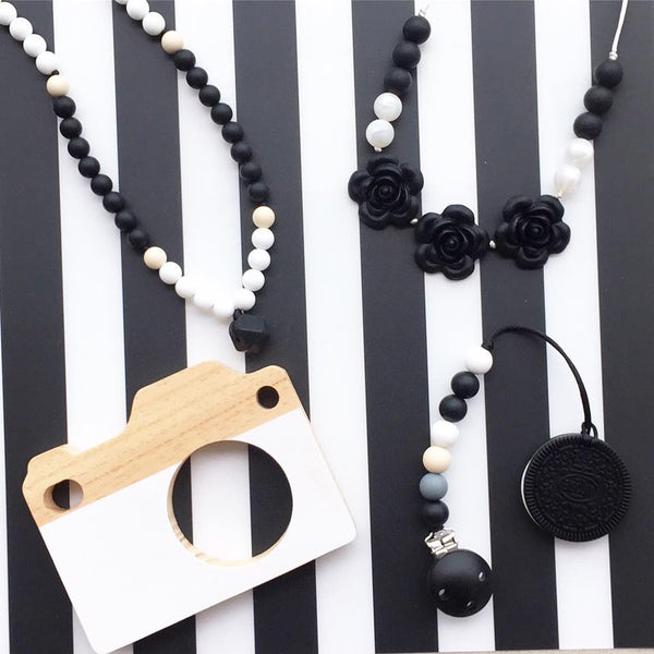 Adult Teething Necklace - Charlotte (Black)