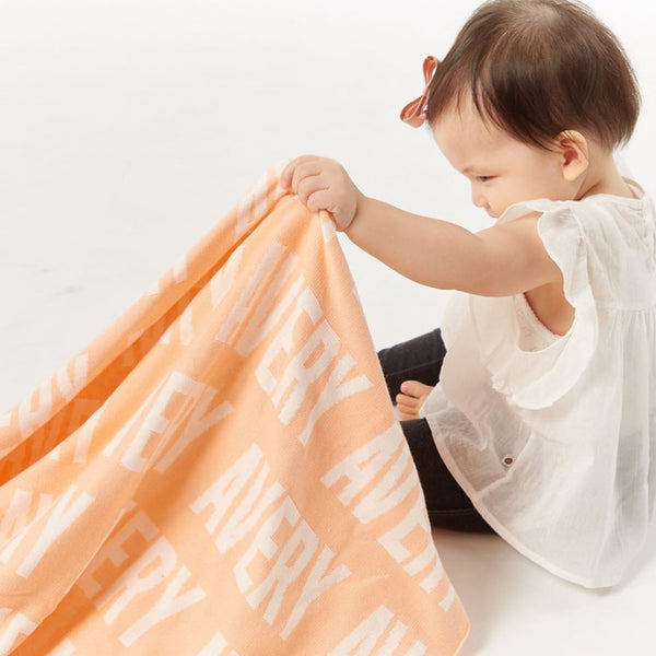 Personalized Blanket (Peach Background)25-30 days