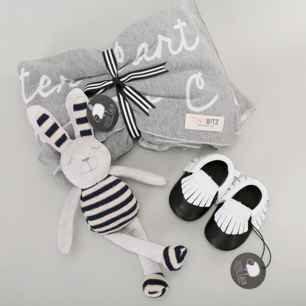 Personalized Blanket & Teether Hamper - Cool (25-30 days)