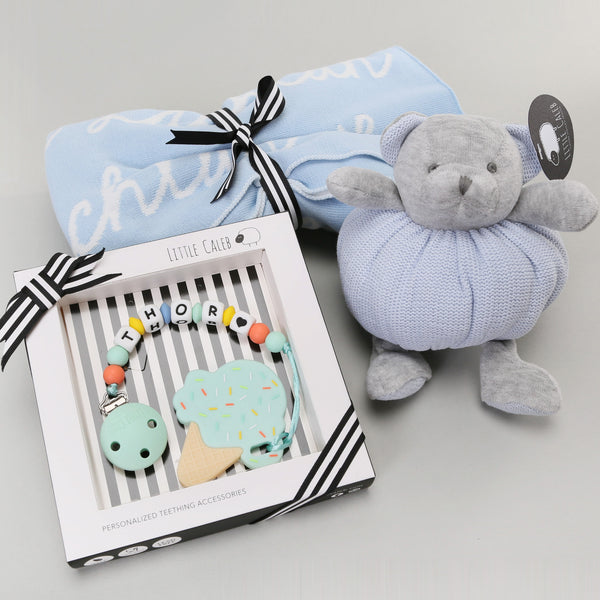 Personalized Blanket & Teether Hamper - Sky (25-30 days)