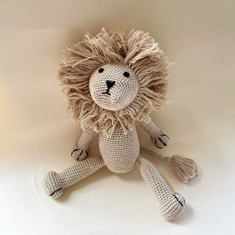 CROCHET DOLL - LION