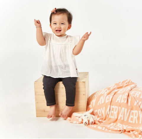 Personalized Blanket (Peach Background)25-30 days